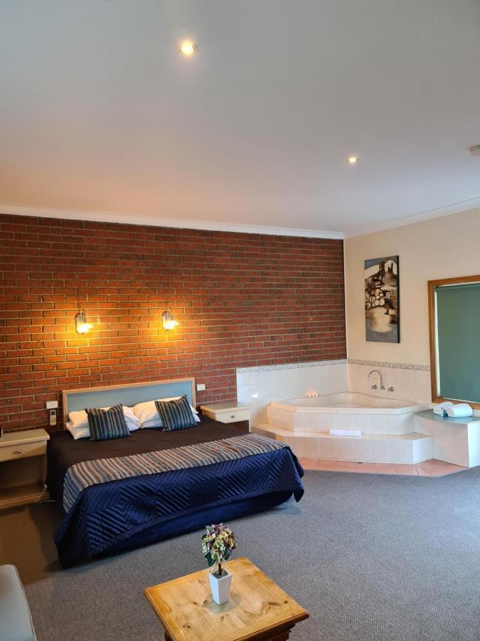 Bairnsdale Tanjil Motor Inn Εξωτερικό φωτογραφία