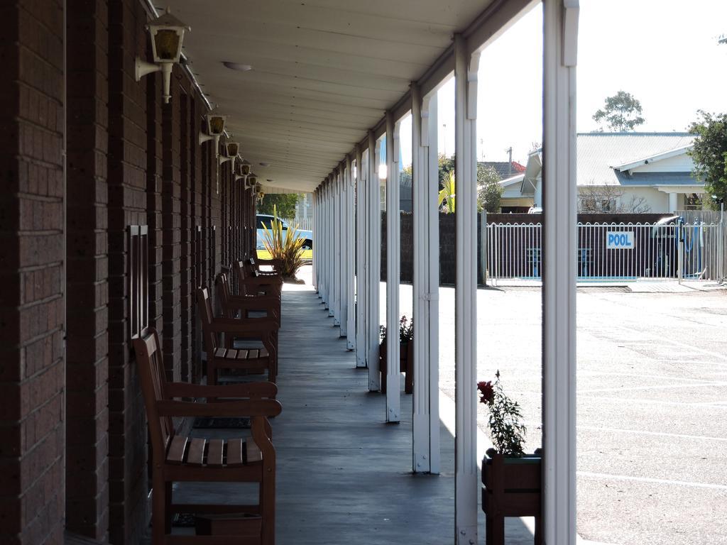 Bairnsdale Tanjil Motor Inn Εξωτερικό φωτογραφία