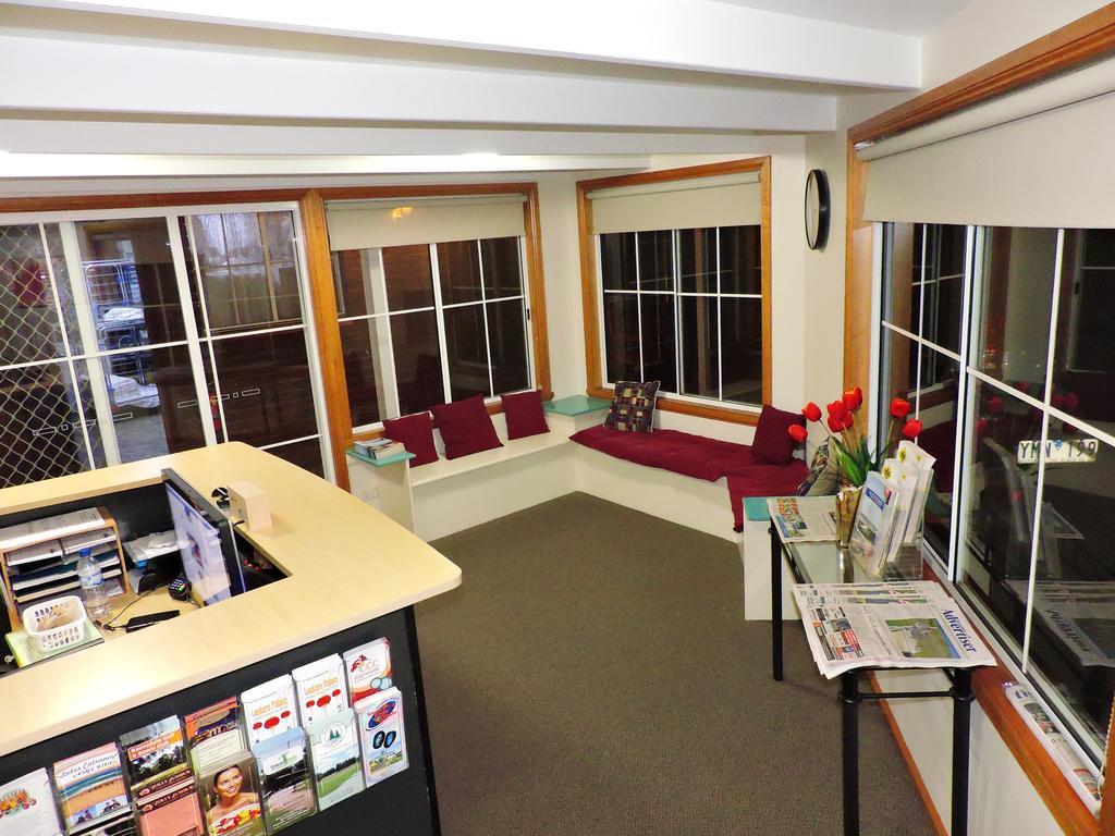 Bairnsdale Tanjil Motor Inn Εξωτερικό φωτογραφία