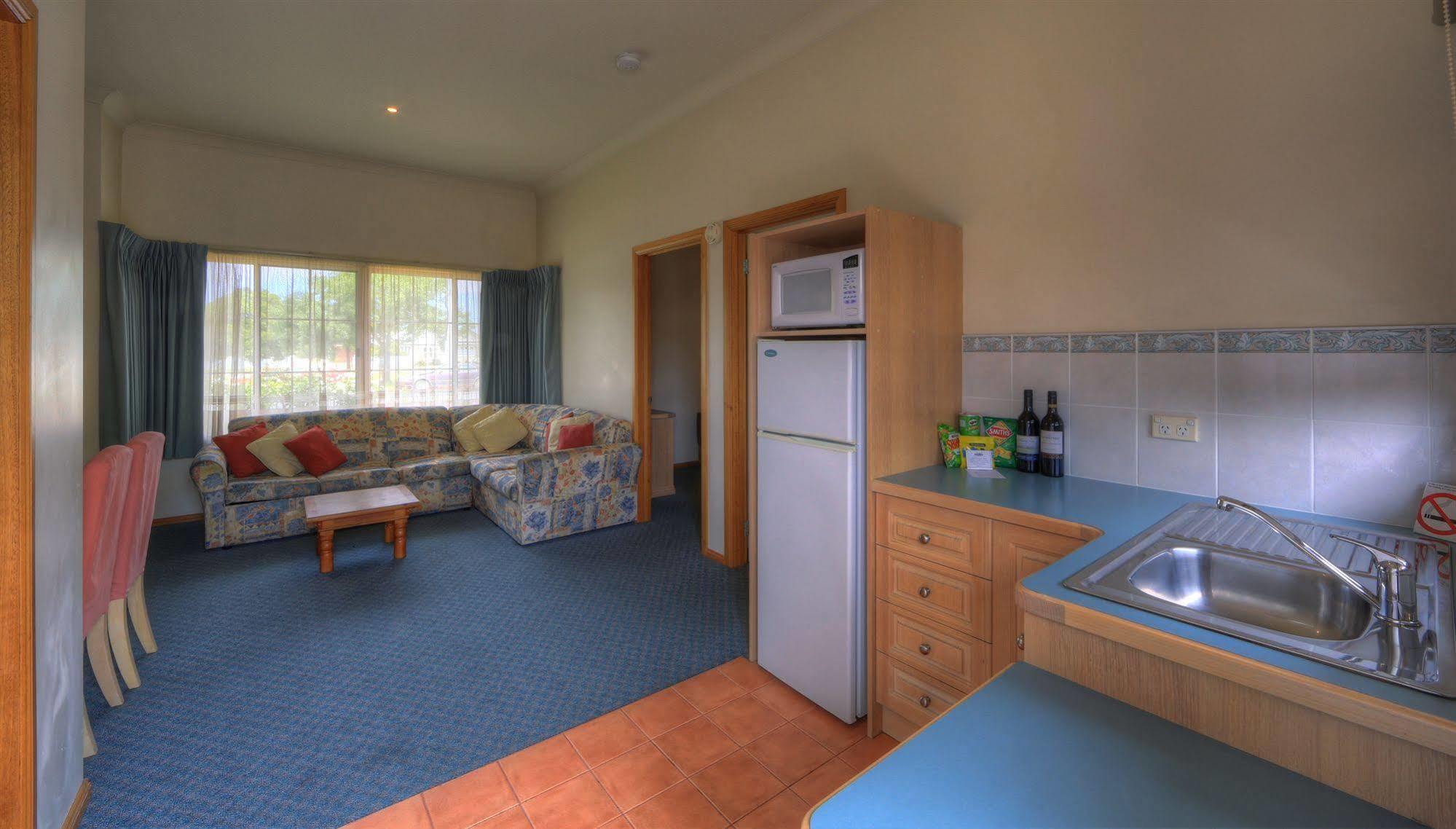 Bairnsdale Tanjil Motor Inn Εξωτερικό φωτογραφία