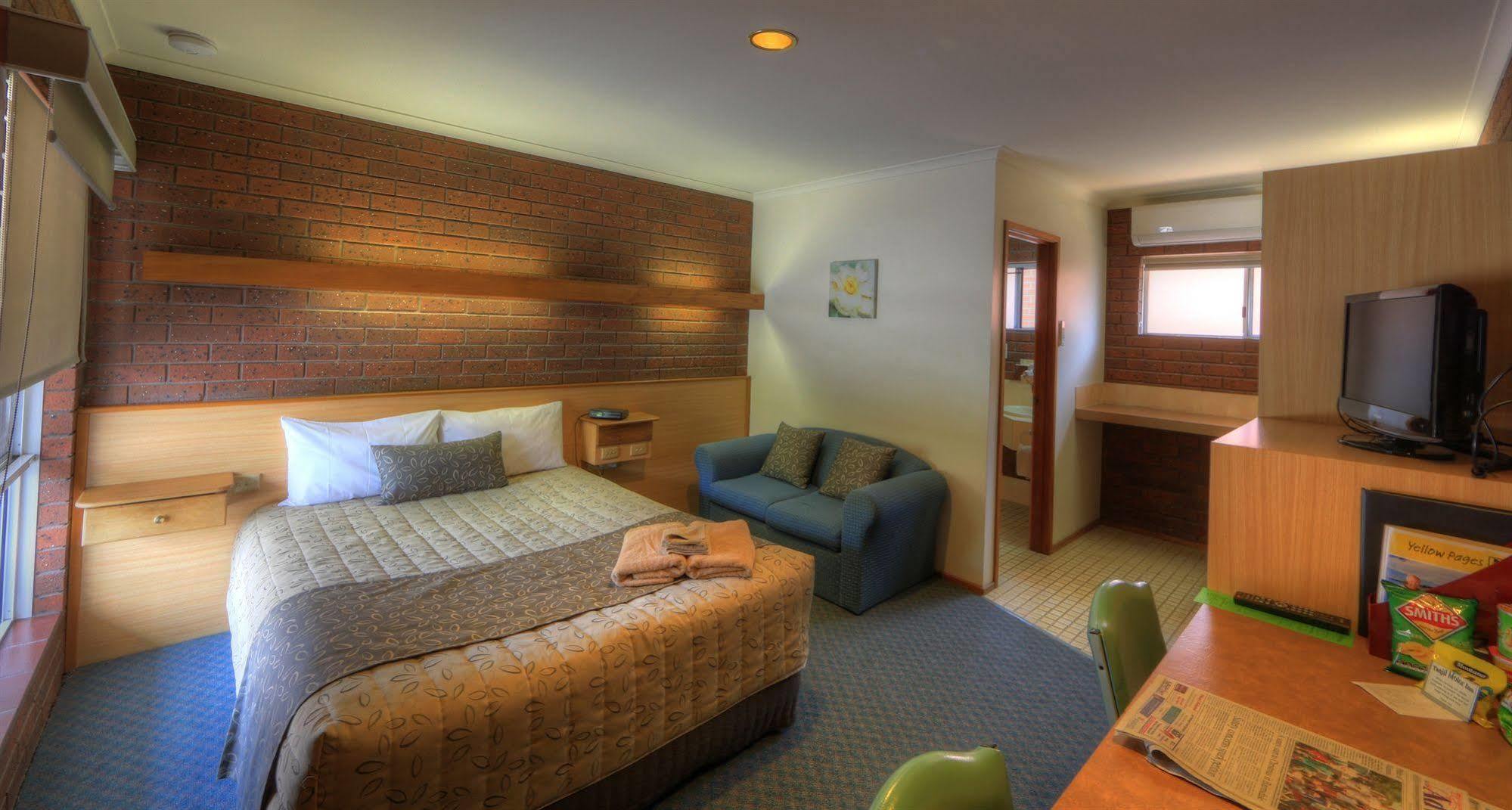 Bairnsdale Tanjil Motor Inn Εξωτερικό φωτογραφία
