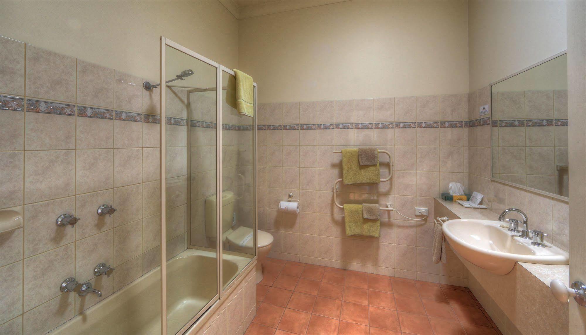 Bairnsdale Tanjil Motor Inn Εξωτερικό φωτογραφία